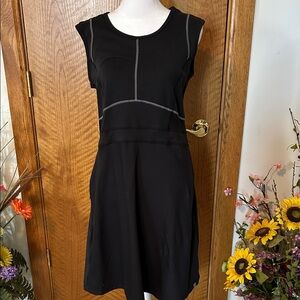 Title Nine Black Sleeveless Dress